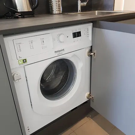 Centre De : Renove, Climatise Et Calme Apartmán *